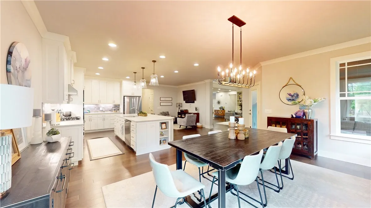 Centerton, Arkansas 72719, United States, 5 Bedrooms Bedrooms, ,4 BathroomsBathrooms,Residential,Active,239116