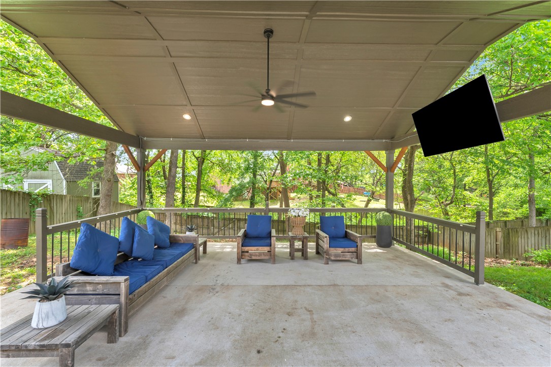 Eagle Crest Sub Springdale - Residential