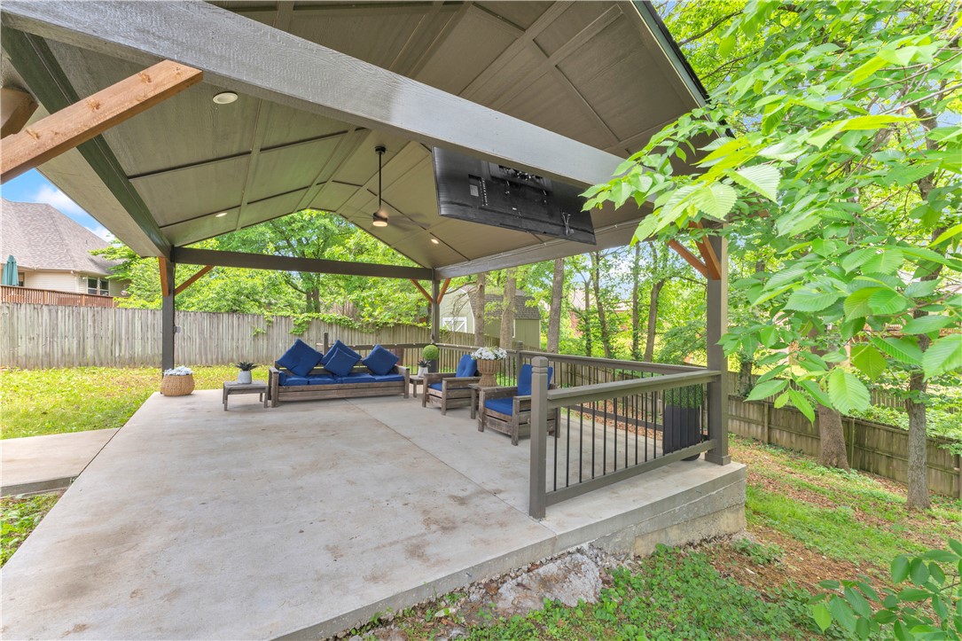 Eagle Crest Sub Springdale - Residential