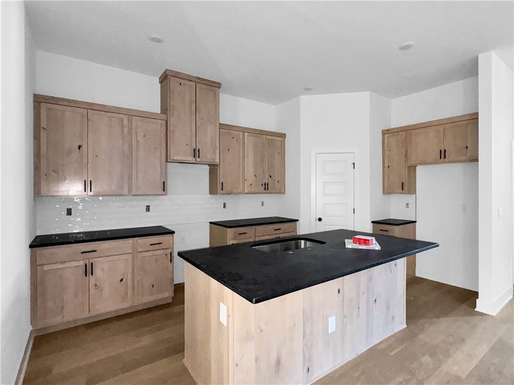 Pine Hollow - Residential