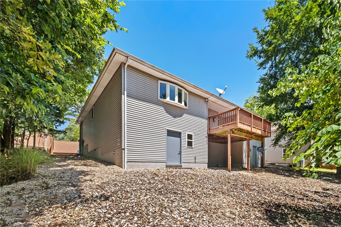 Buckingham Sub Bvv - Residential Lease