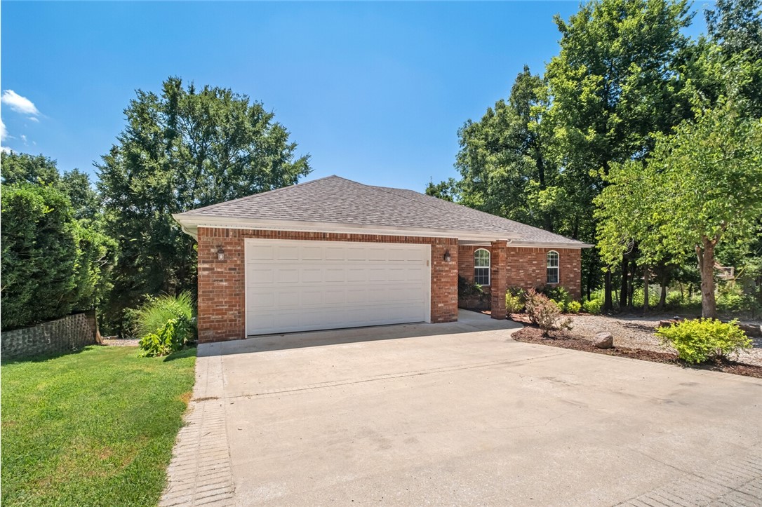 Buckingham Sub Bvv - Residential Lease