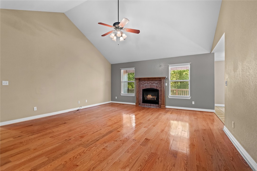 Buckingham Sub Bvv - Residential Lease