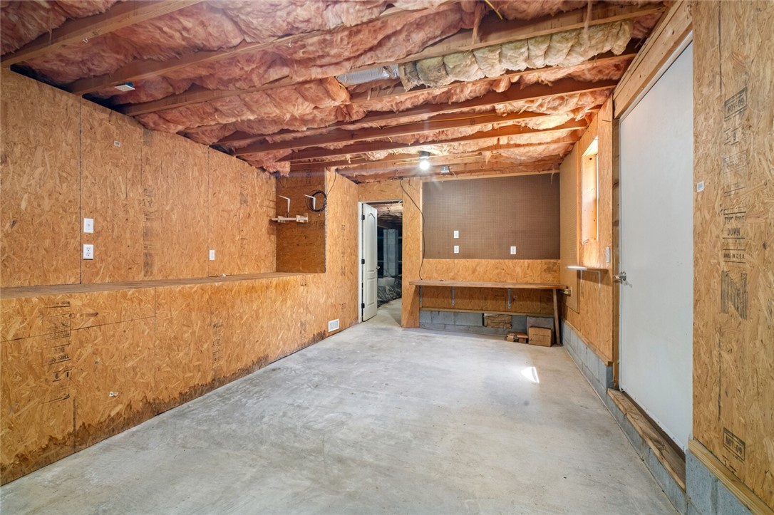 Buckingham Sub Bvv - Residential Lease