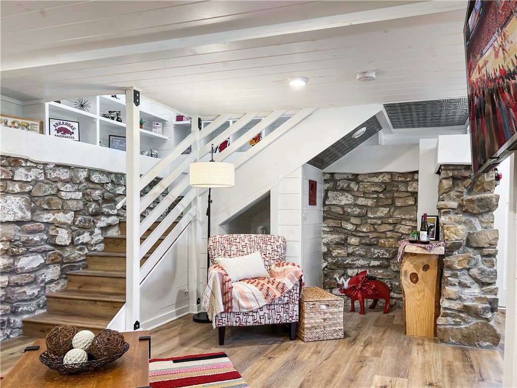 Greenland Original - Residential Income