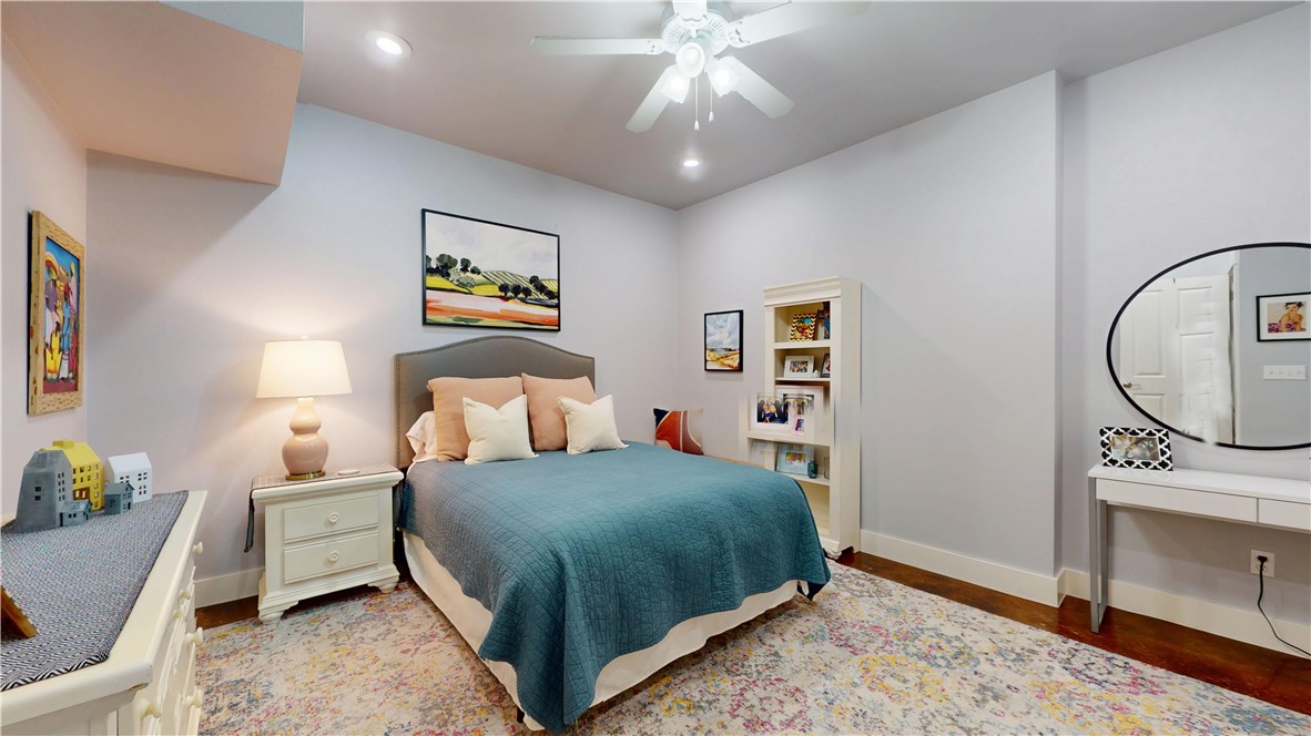 Woodridge Manor Rurban - Residential