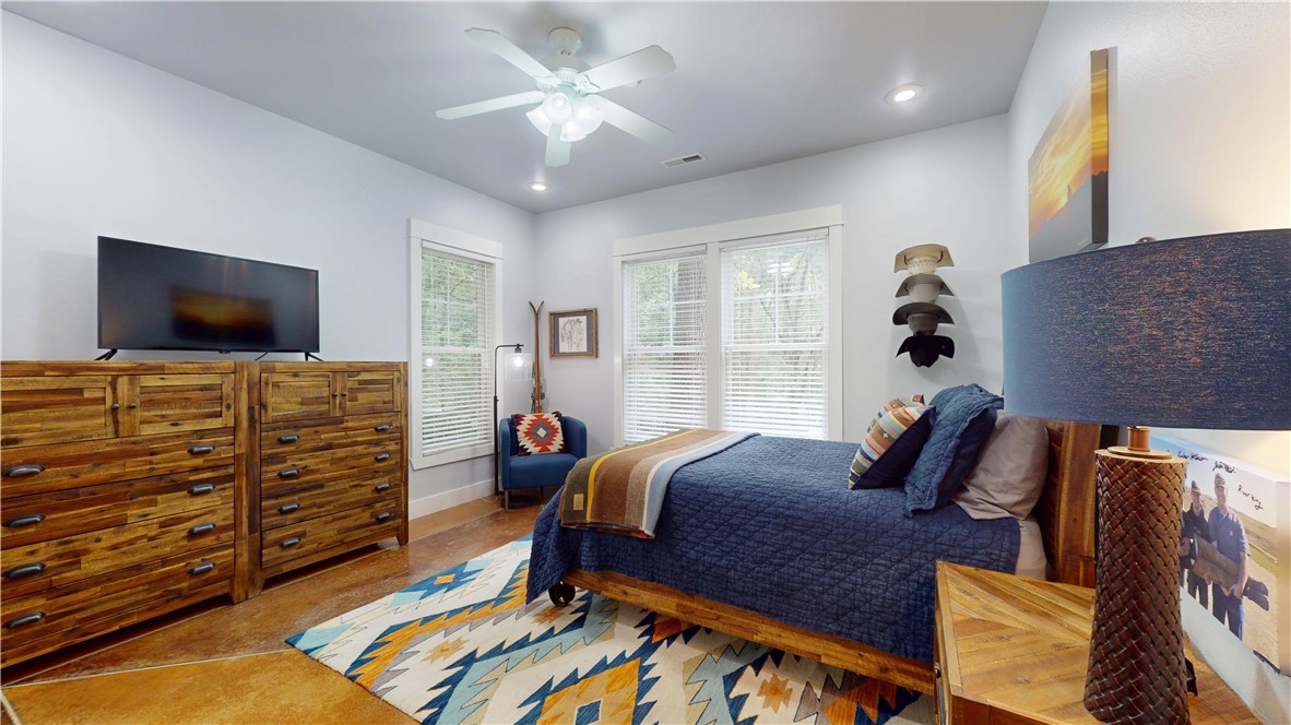 Woodridge Manor Rurban - Residential