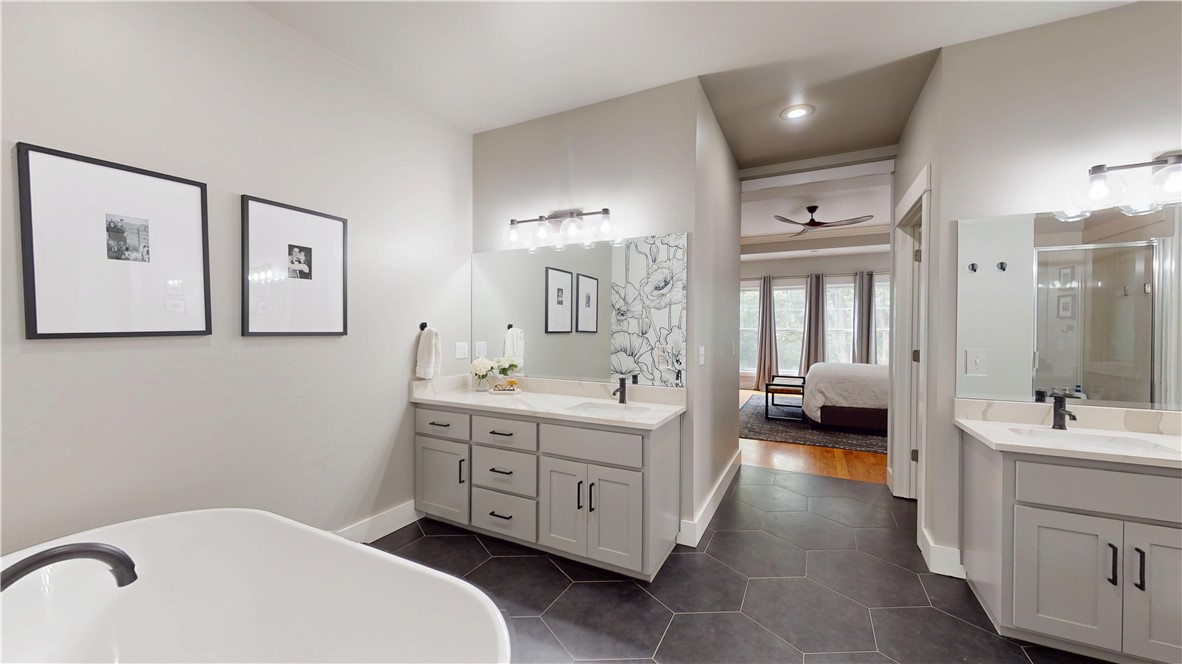 Woodridge Manor Rurban - Residential