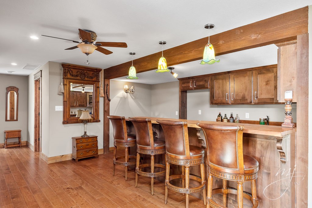 Unit 116 Holiday Island - Residential