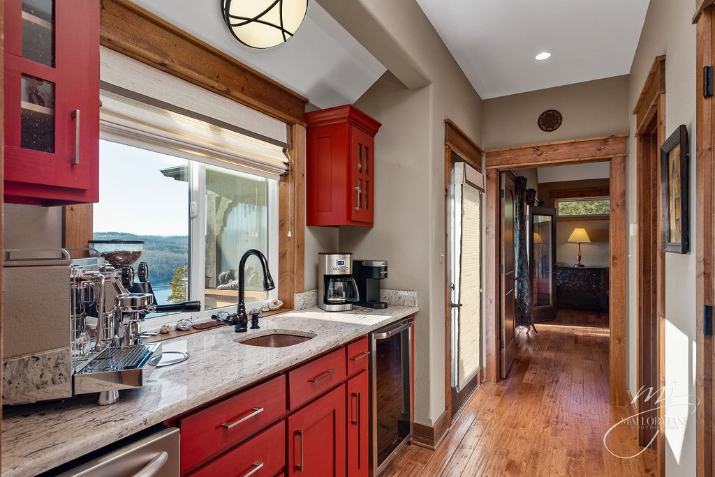 Unit 116 Holiday Island - Residential