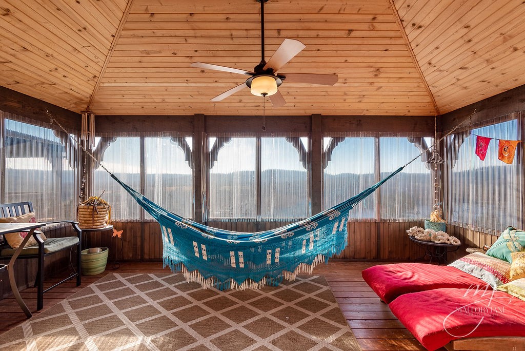 Unit 116 Holiday Island - Residential