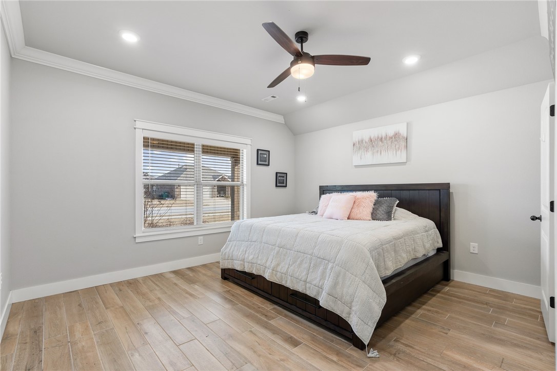 HICKORY MEADOWS S/D PH 1 - Residential