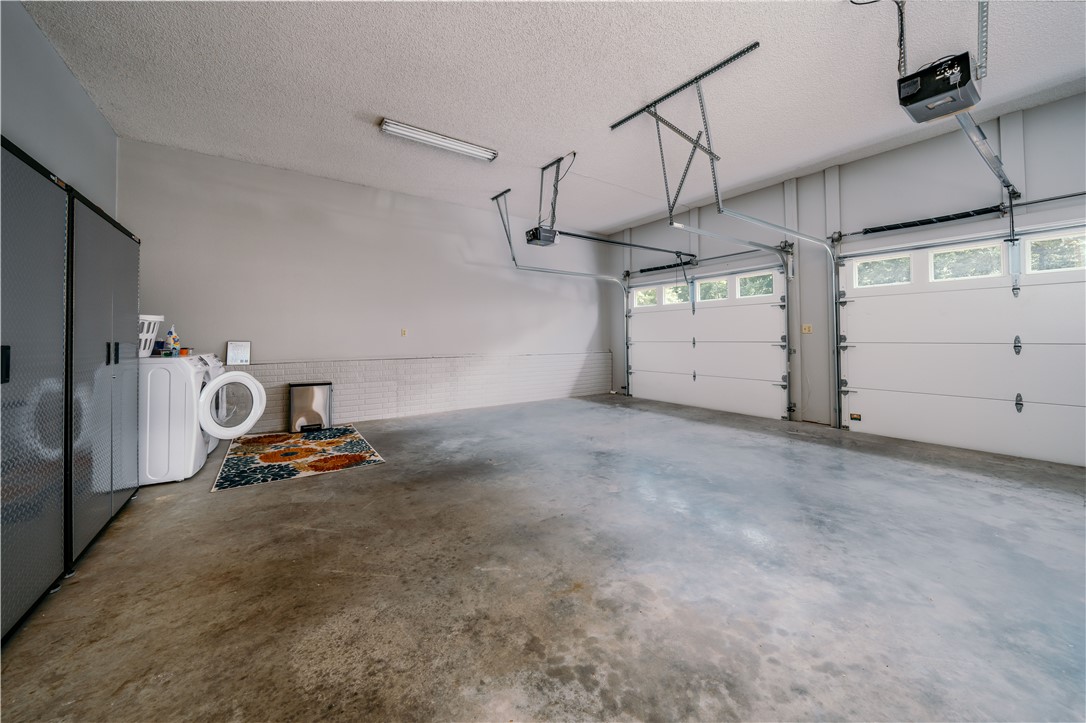 Mayfair Sub Bvv - Residential