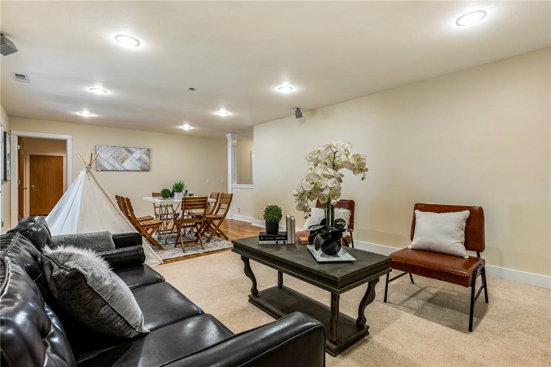 03-14-32 - Residential