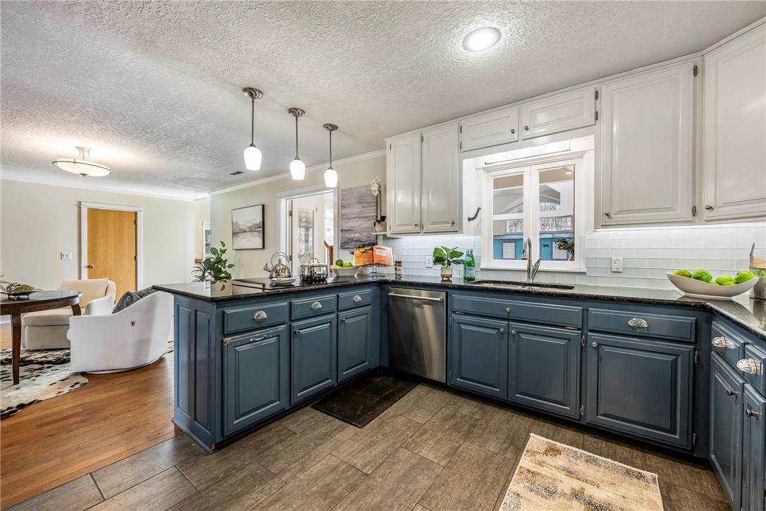 03-14-32 - Residential