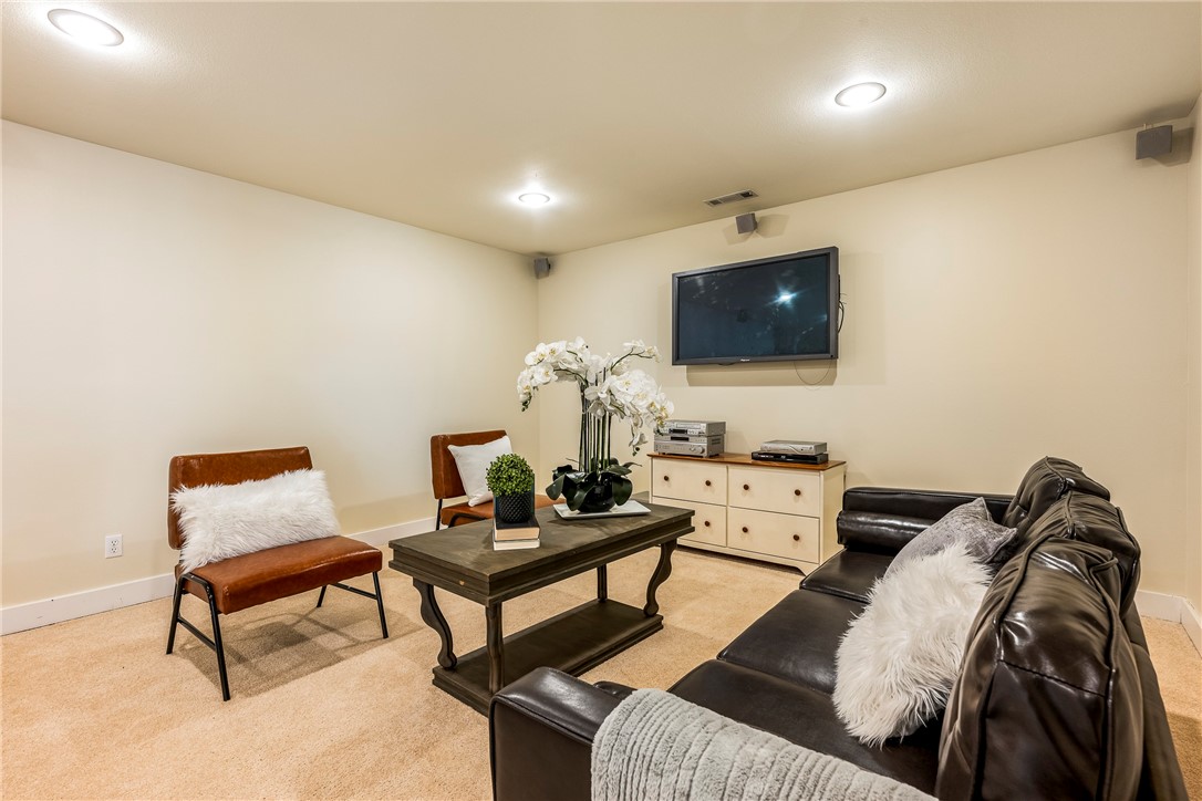 03-14-32 - Residential