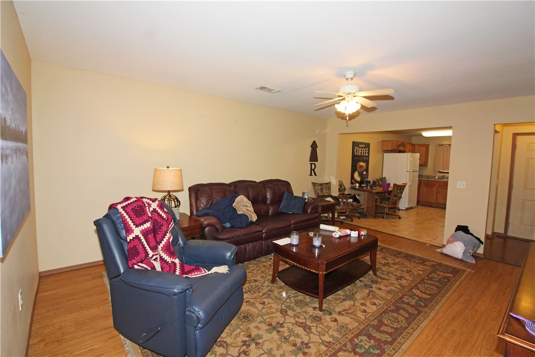 Stonegate Sub Bentonville - Residential Lease