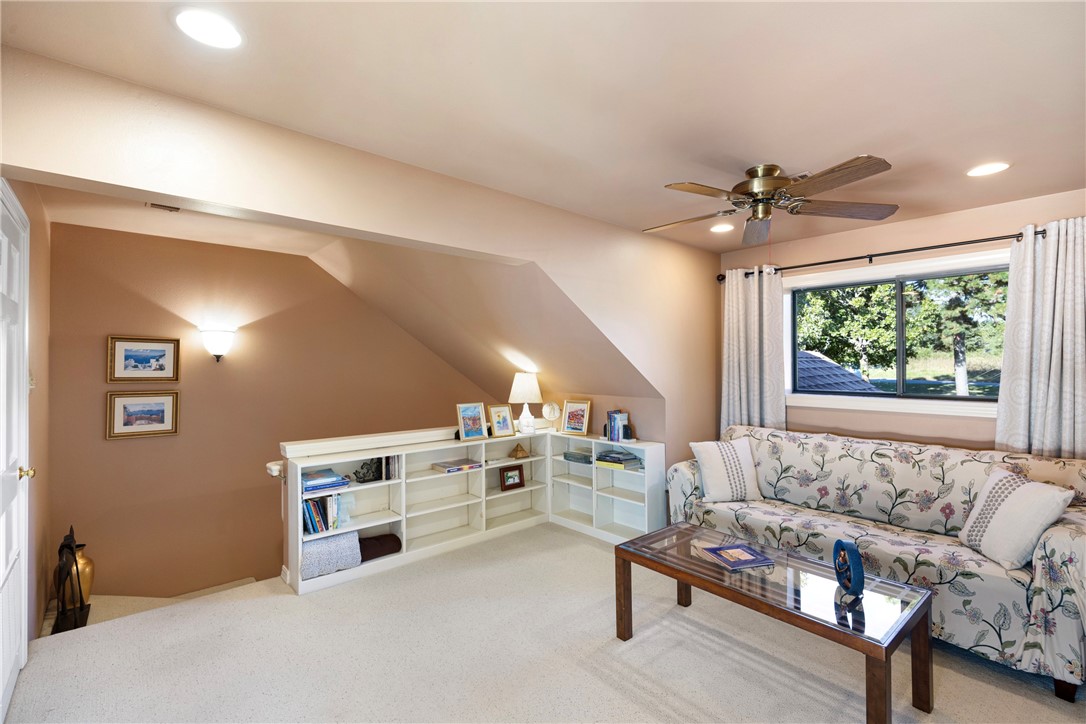 Lands End Ph Ii - Residential