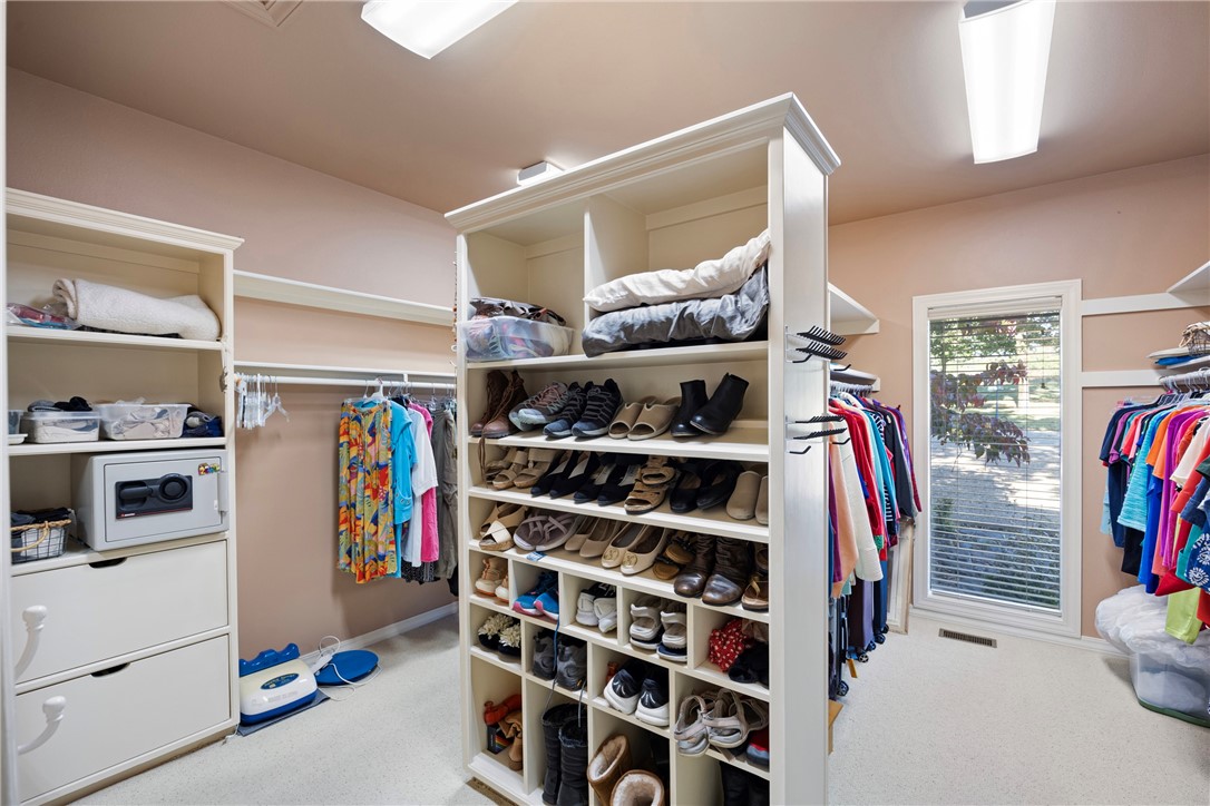 Lands End Ph Ii - Residential