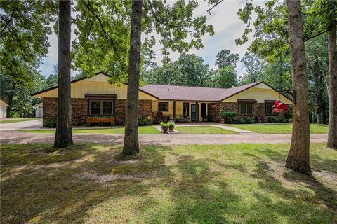 Photo of 11619 Oak Hills Drive, Bentonville, AR 72712 (MLS # 1331607)