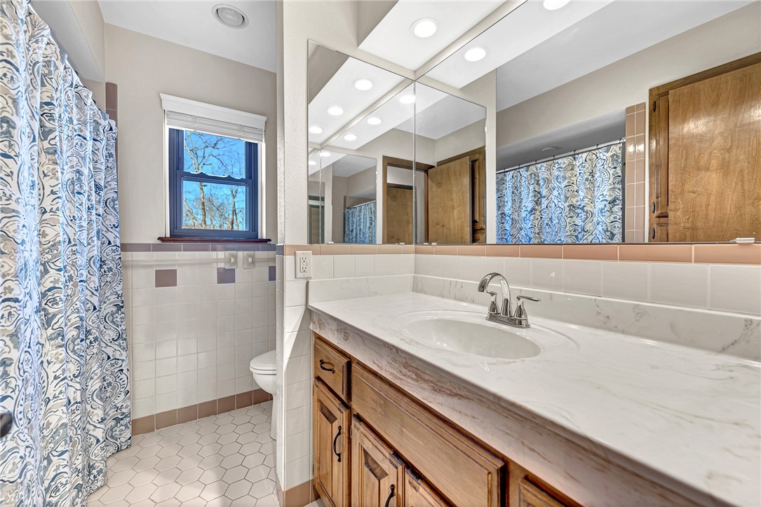 Oakhills Sub Rurban - Residential