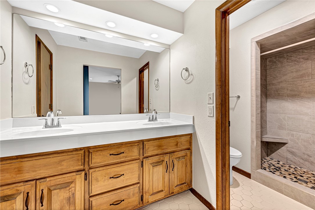 Oakhills Sub Rurban - Residential