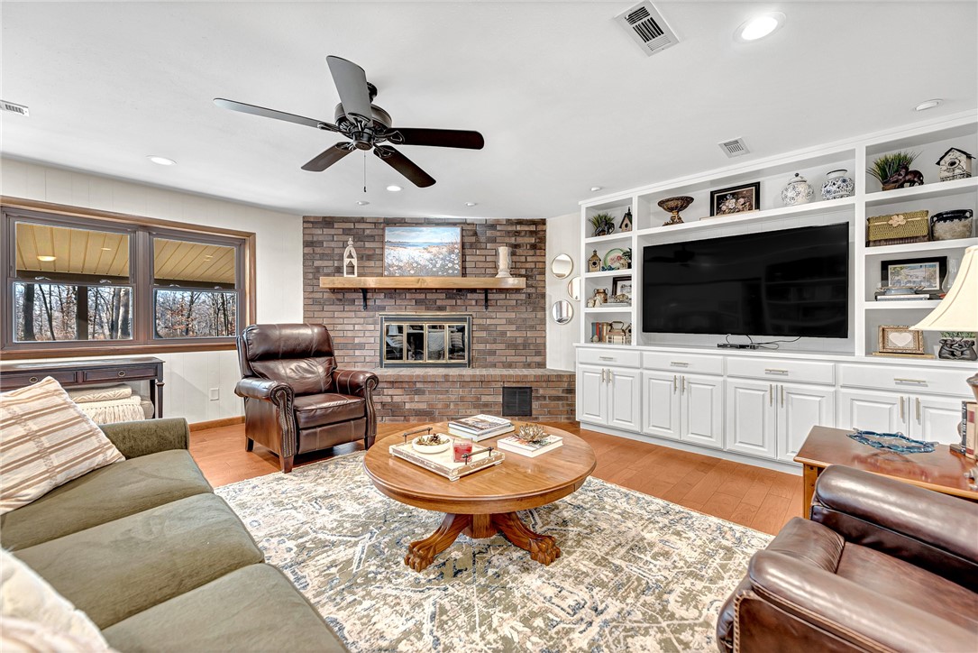 Oakhills Sub Rurban - Residential