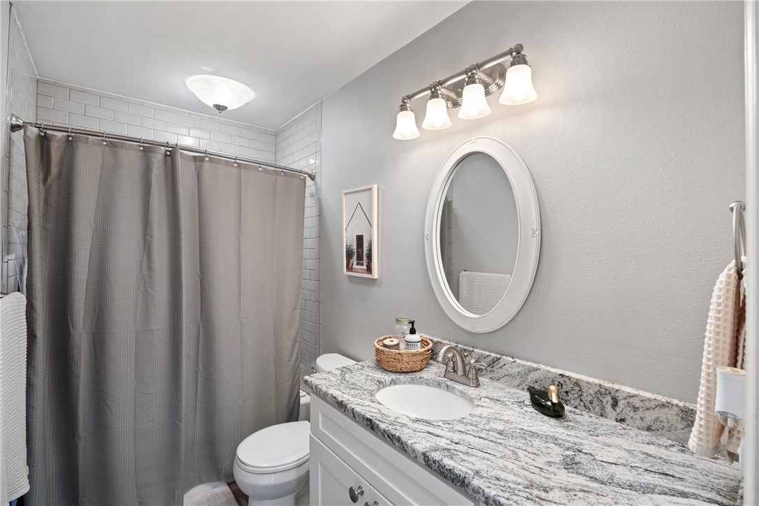 Pine Crest Hill - Residential