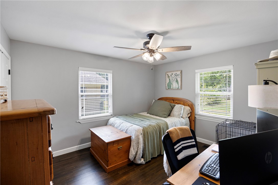 Pine Crest Hill - Residential