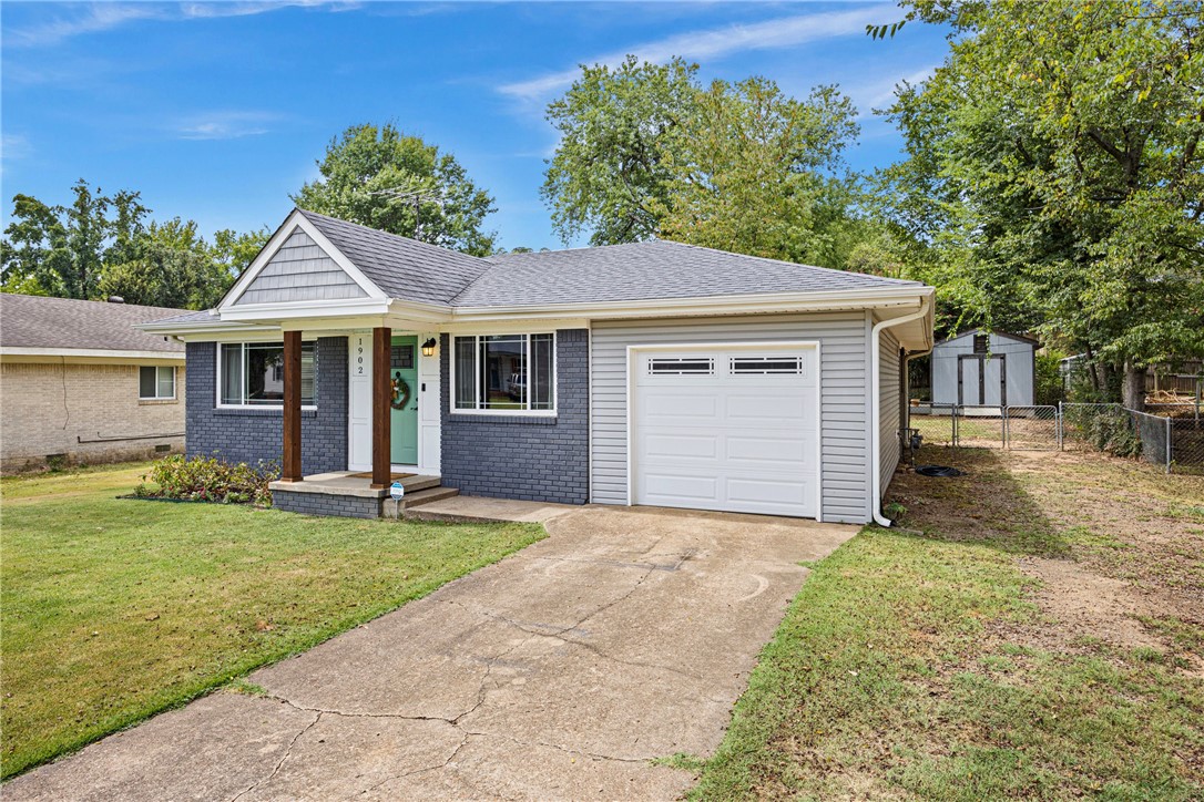 Pine Crest Hill - Residential