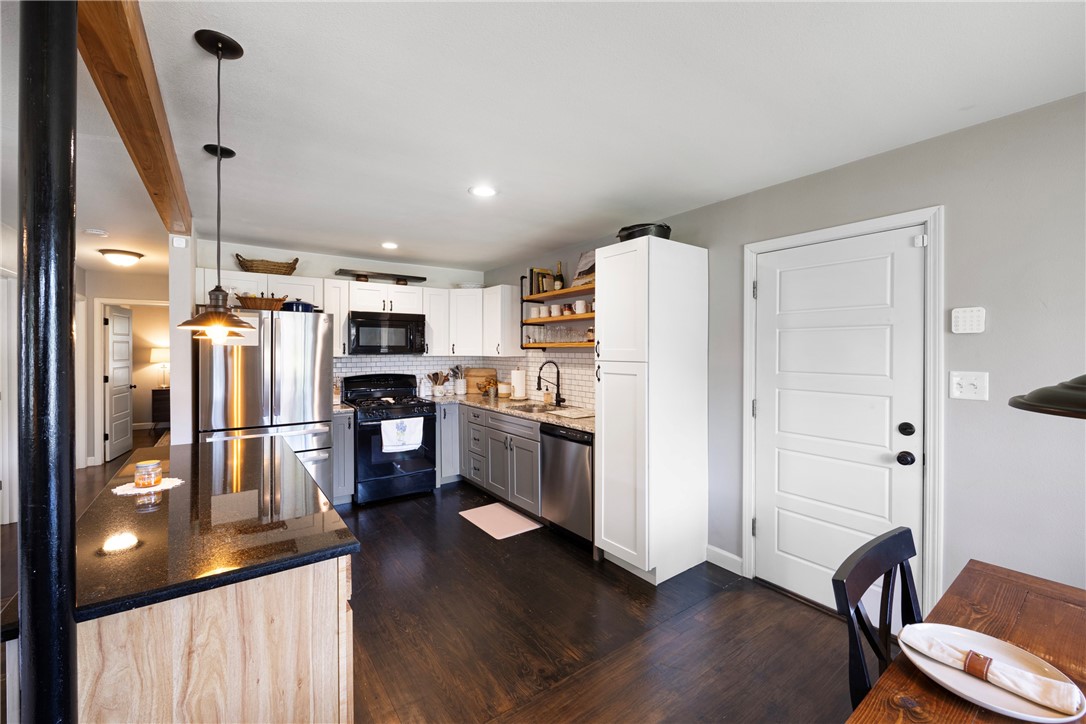 Pine Crest Hill - Residential