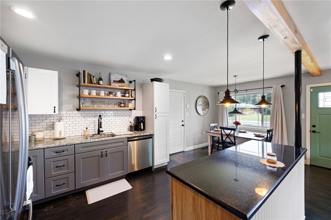 Pine Crest Hill - Residential