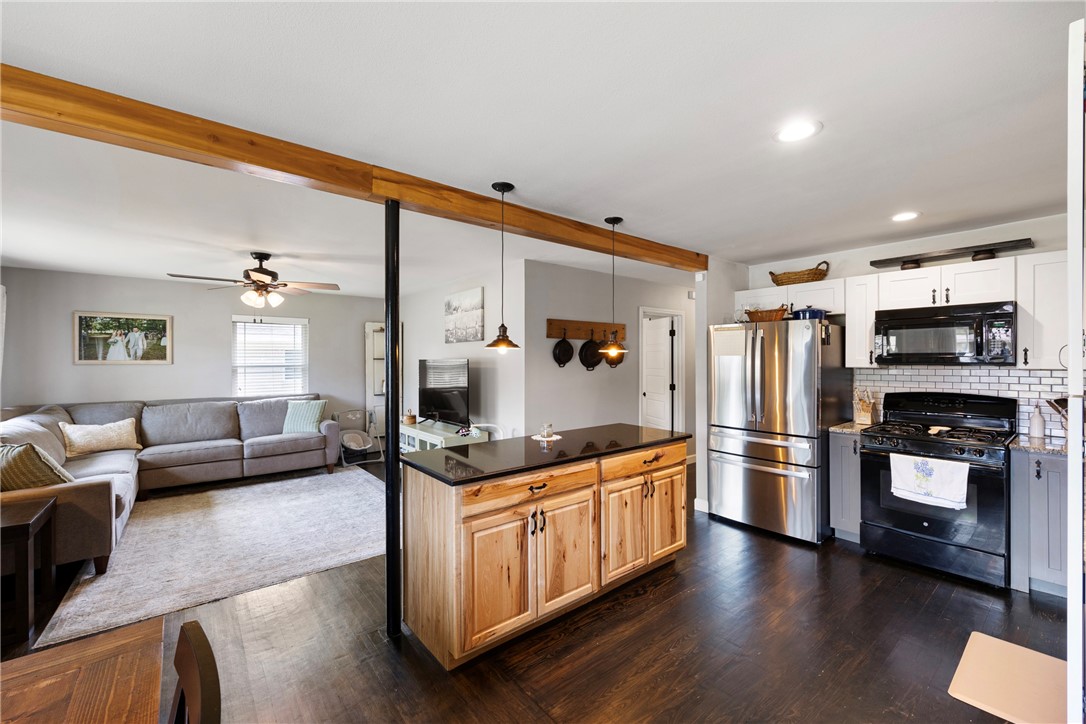 Pine Crest Hill - Residential
