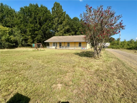 Photo of 370 Jennings Road, Russellville, AR 72802 (MLS # 1361280)