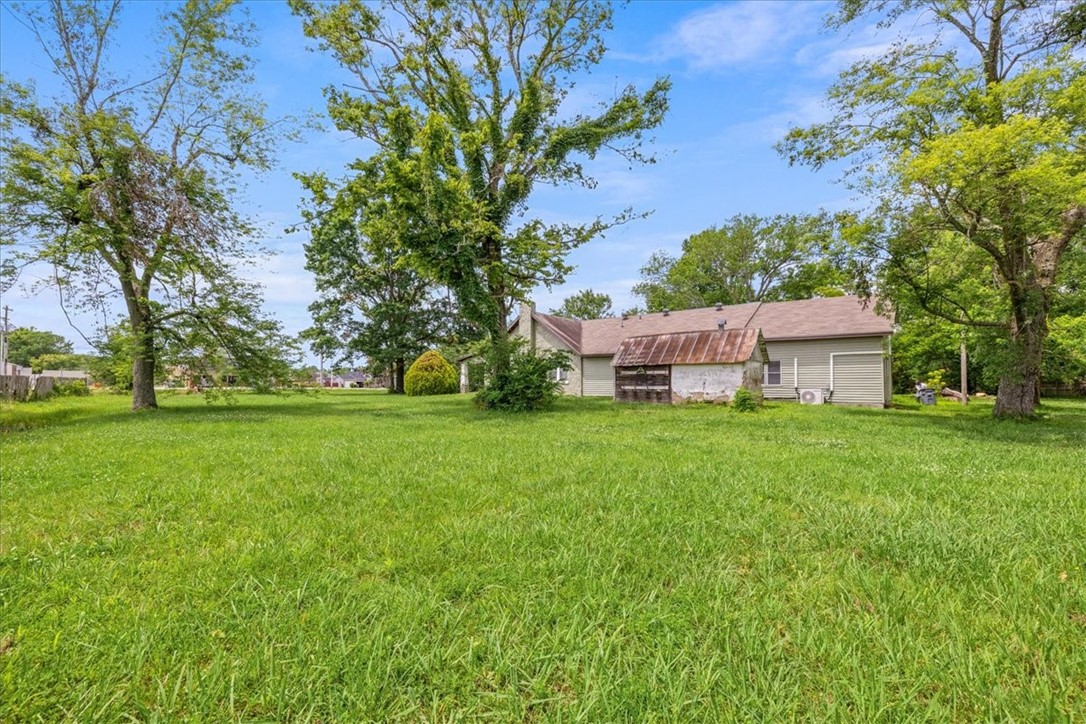 Elkins Outlots - Residential