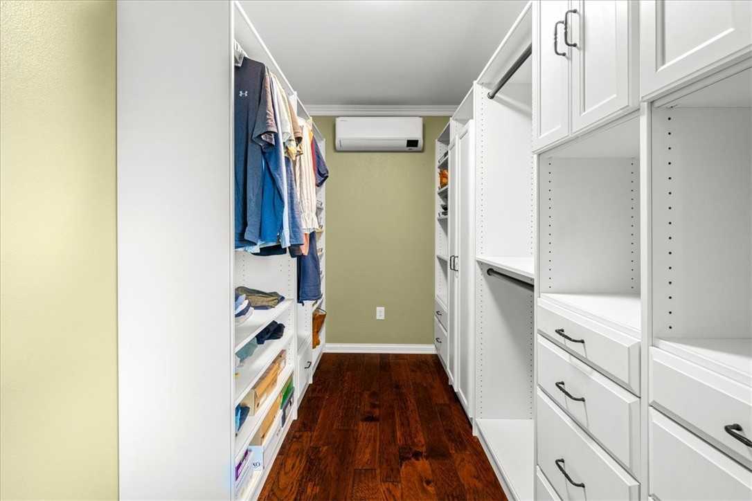 Elkins Outlots - Residential