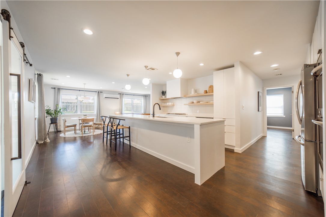 Rolling Hills - Residential