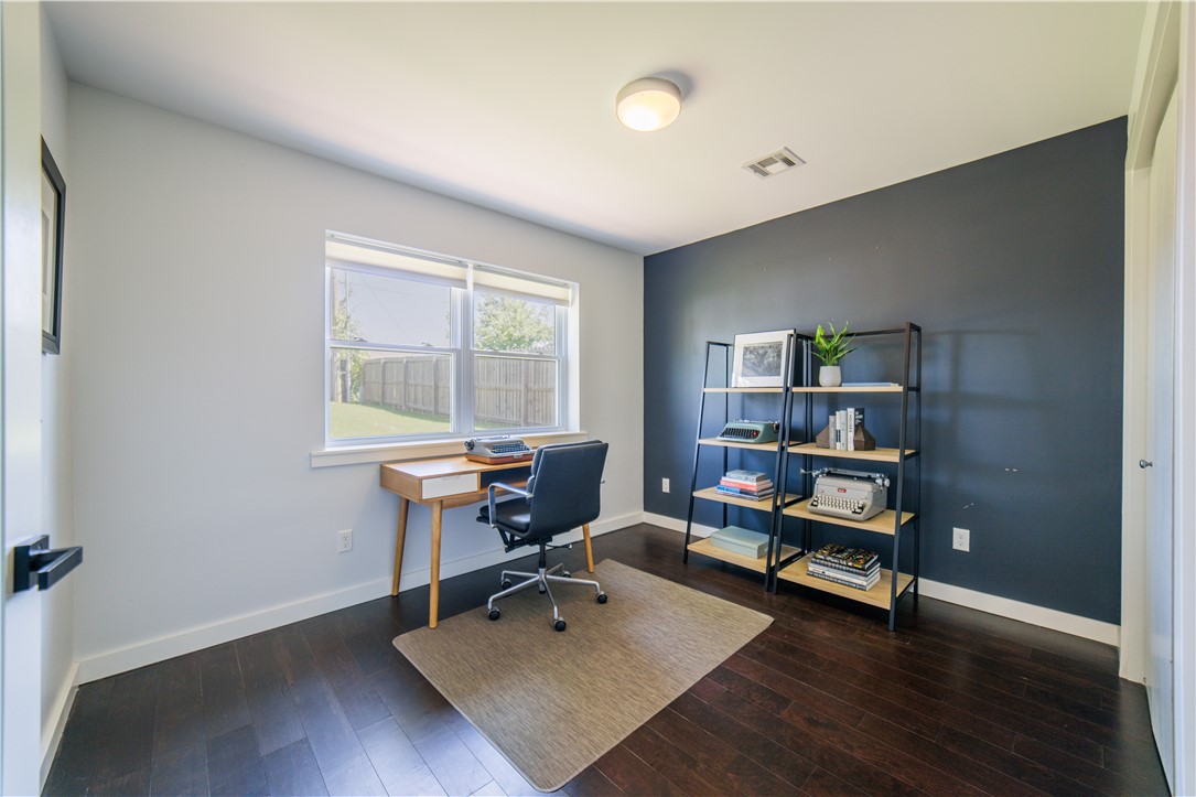 Rolling Hills - Residential