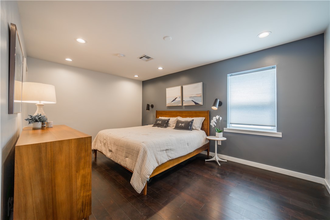 Rolling Hills - Residential