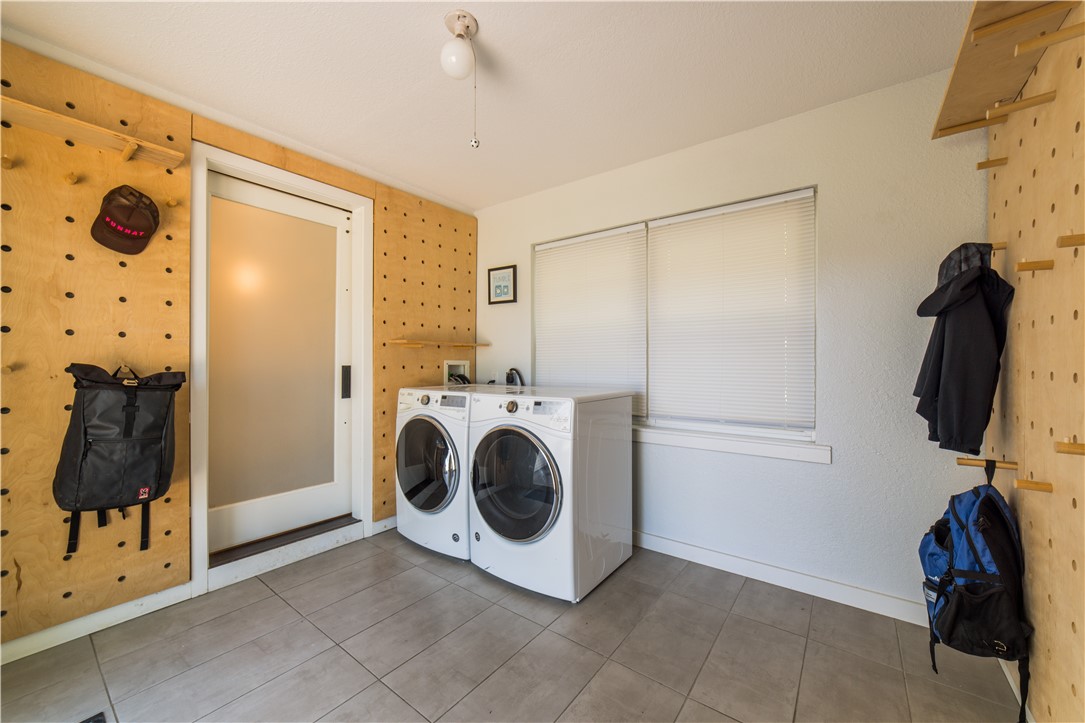 Rolling Hills - Residential