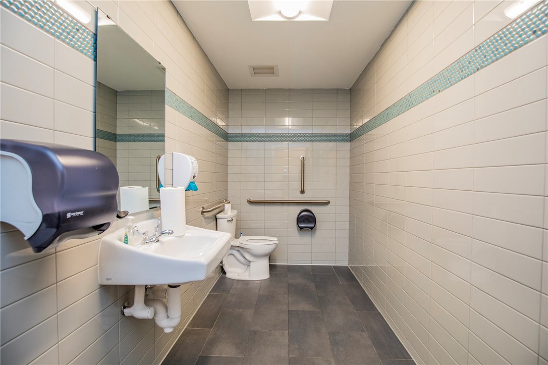 Elmwood Village - Commercial Lease