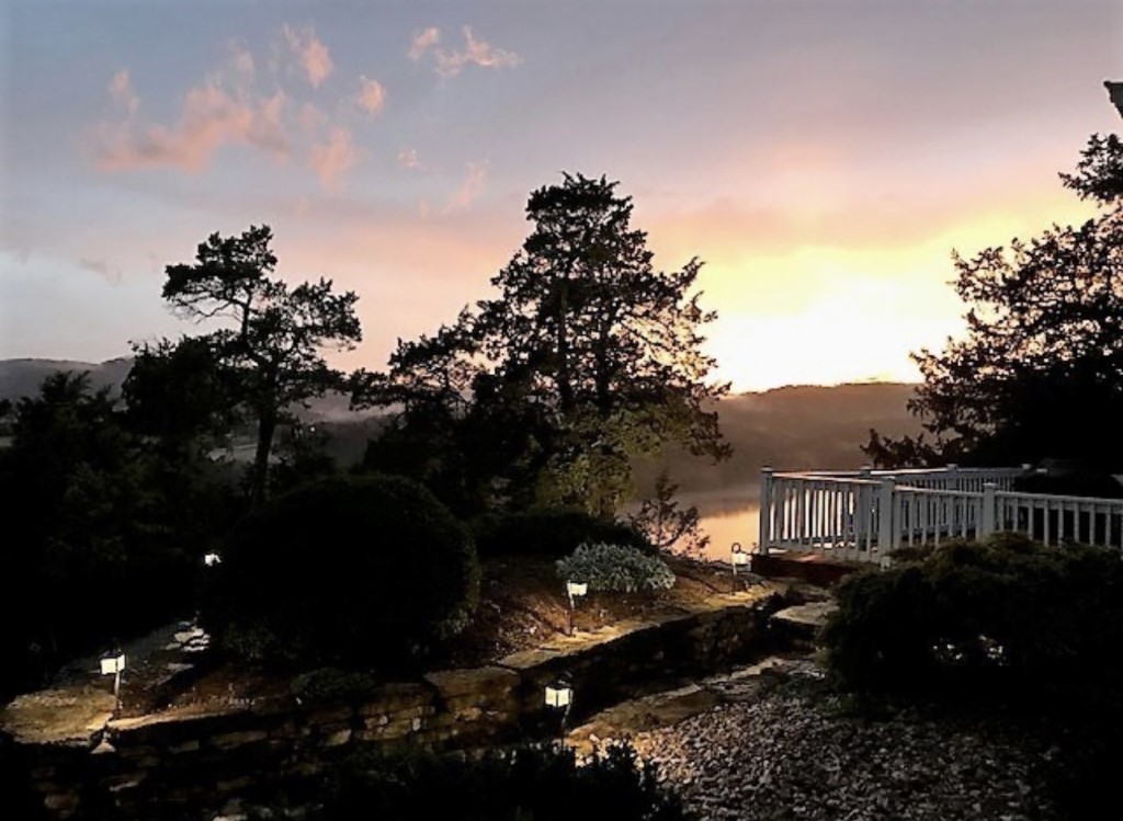 Unit 116 Holiday Island - Residential