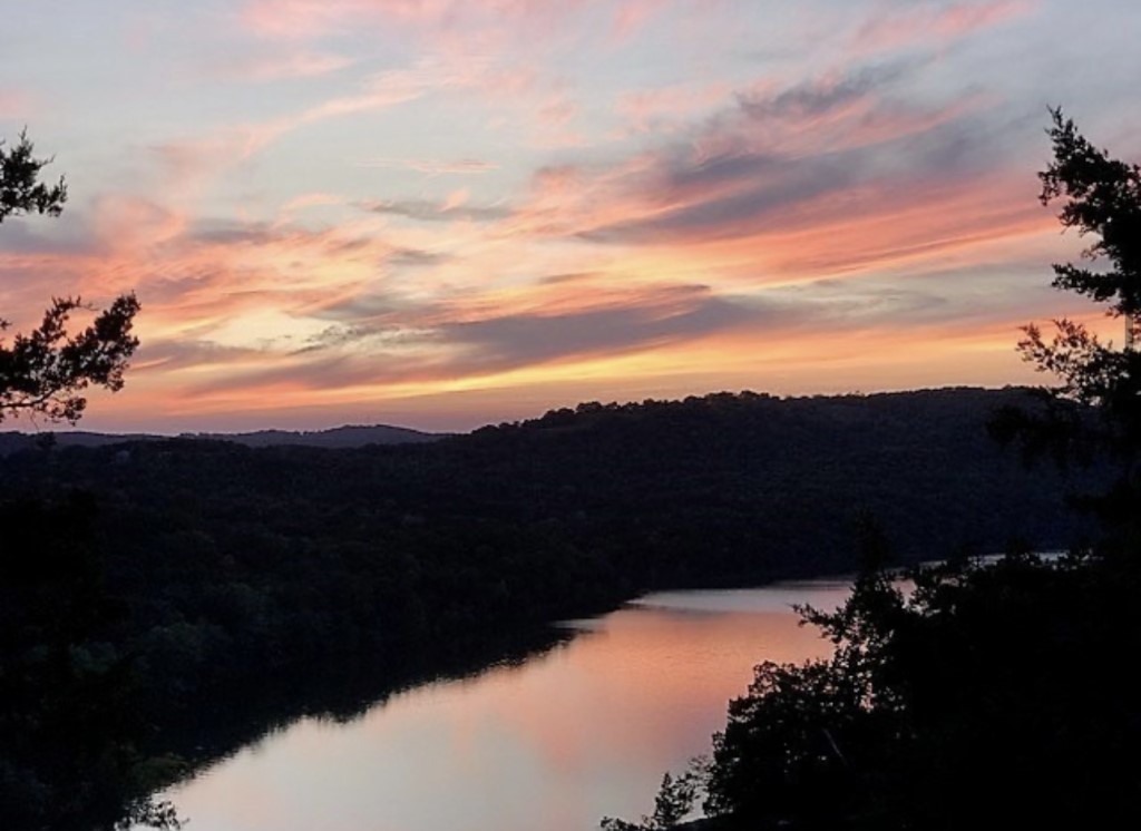 Unit 116 Holiday Island - Residential