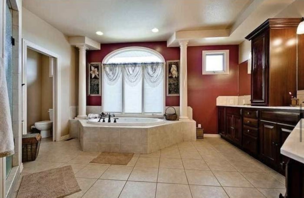 Unit 116 Holiday Island - Residential