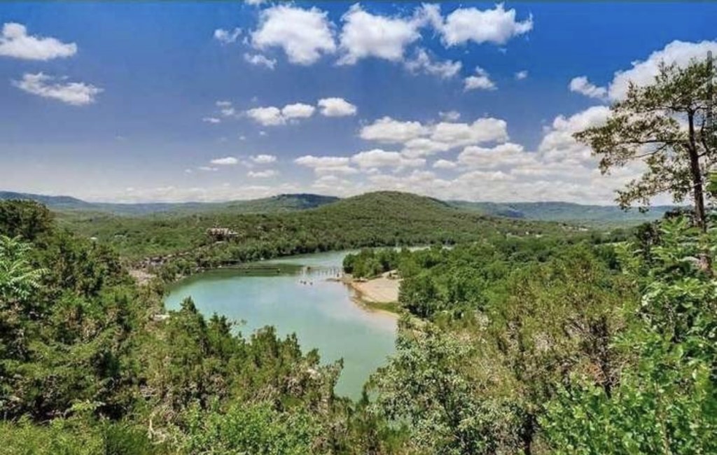 Unit 116 Holiday Island - Residential