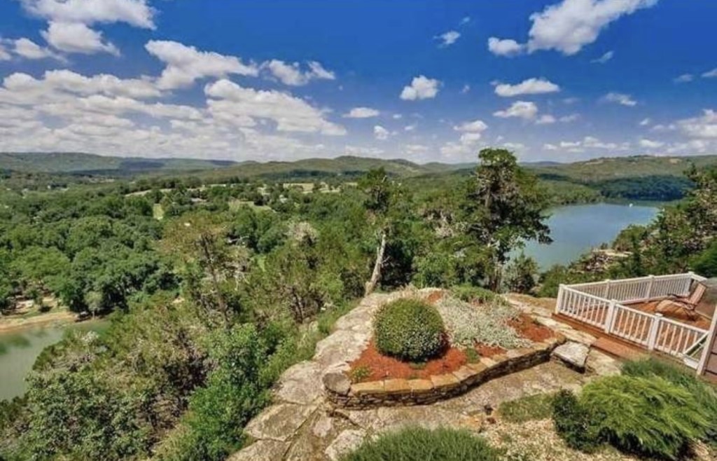 Unit 116 Holiday Island - Residential