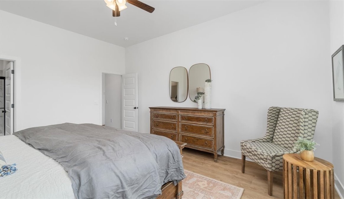 Noahs Landing - Residential