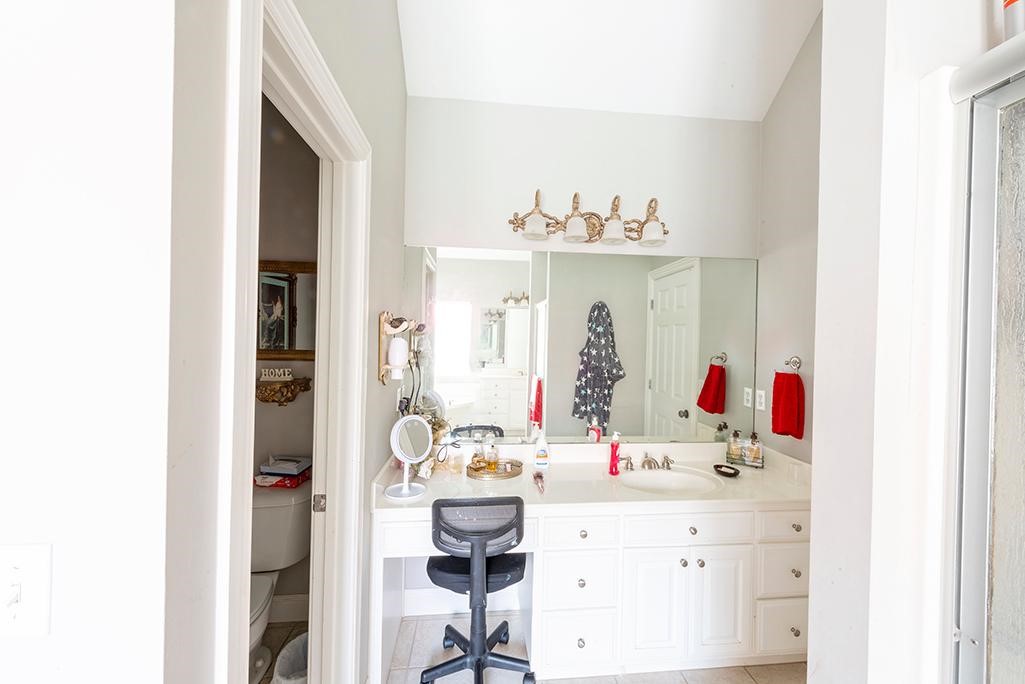 Ridgecrest Meadows Ph 5 Rogers - Residential