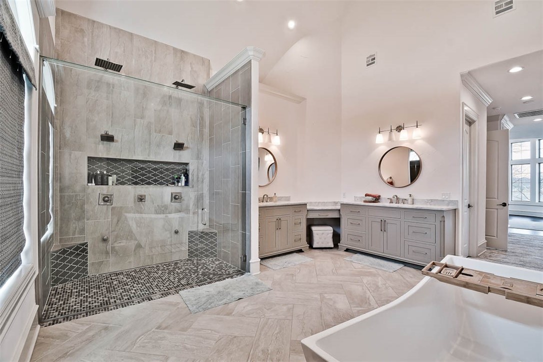 Oak Tree Centerton - Residential