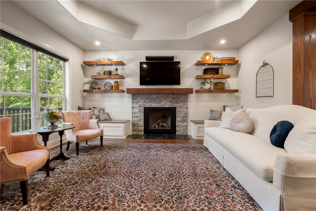 Hidden Spgs Ph 4 Bentonville - Residential